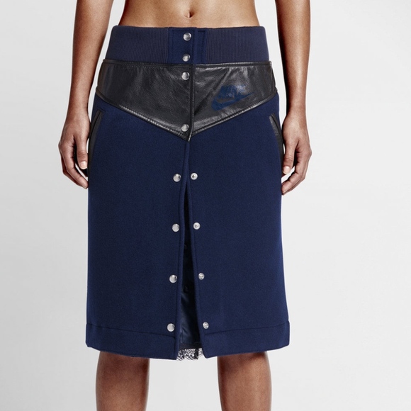 nike sacai skirt
